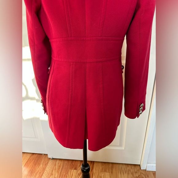 WHITE HOUSE BLACK MARKET Women's Red pea coat trench jacket pearl button
Sz M - Picture 9 of 16